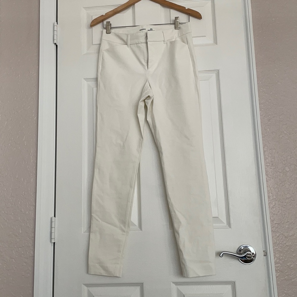 NWOT Old Navy pixie pants